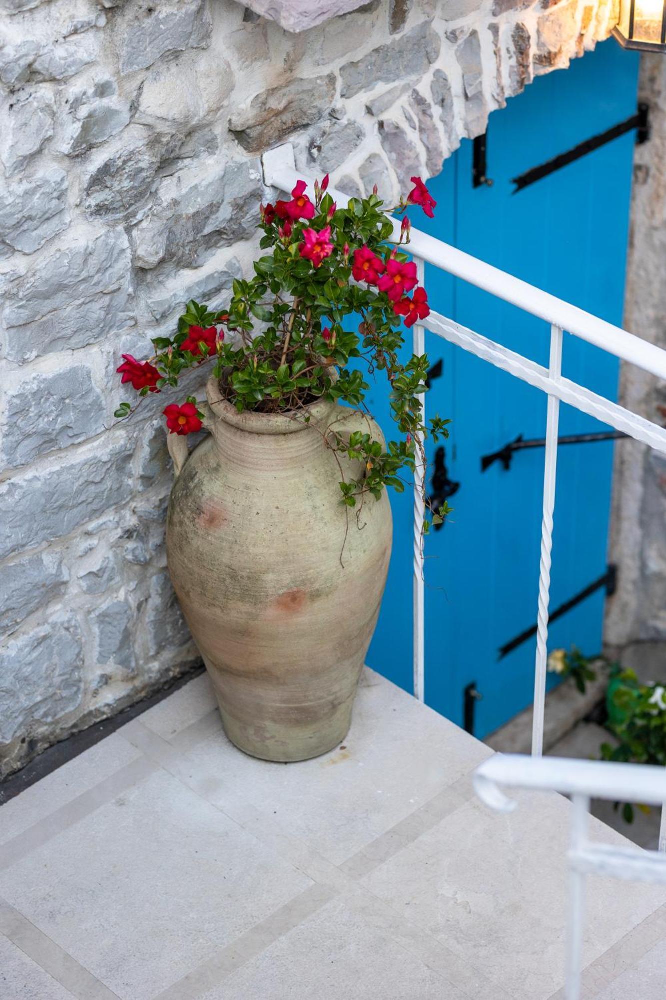 Boutique Hotel Capitano Herceg Novi Luaran gambar
